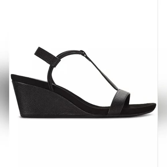 EUC black wedge sandals 9W - Picture 2 of 16